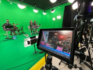 How To Make Your Business More Efficient with A Green Screen Studio