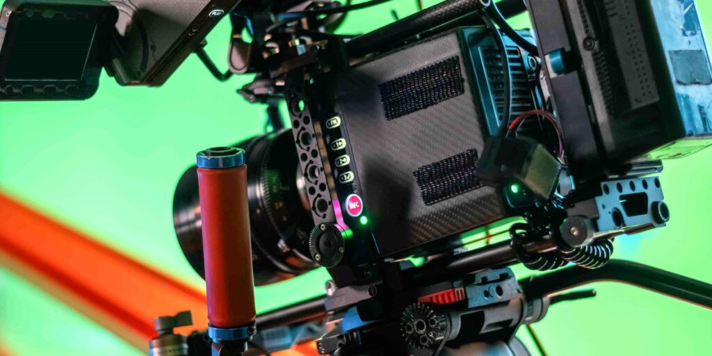 Live-Streaming Production and 3D Virtual Studio Set Production: An Expert's Guide